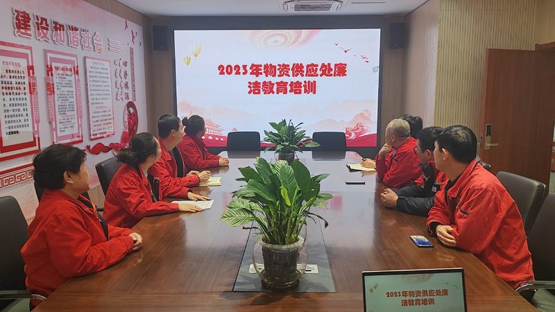 在录取过程中，考生需要注意以下几点：